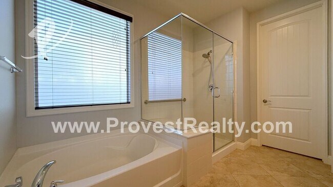 Building Photo - 19104 Opal Ct