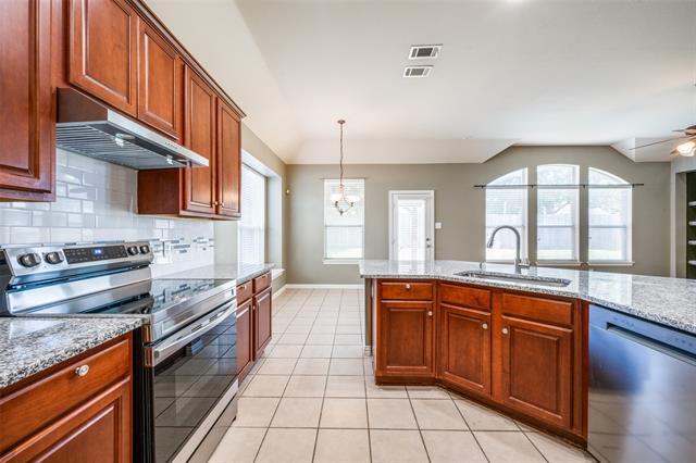 Building Photo - 303 Ravenna Rd