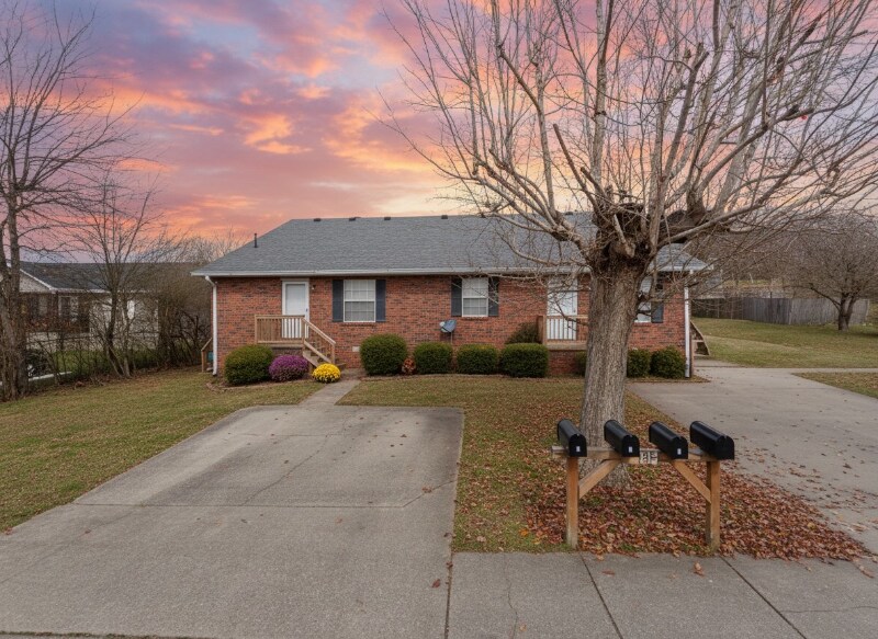 Building Photo - 211 Carmack Ave