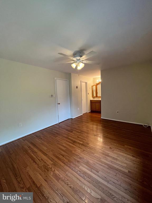 Building Photo - 11 Vandercastel Rd
