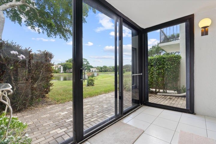 Building Photo - 609 Bridgewood Dr