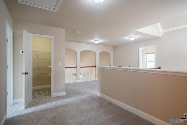 Building Photo - 110 Wolf Creek Trail SW