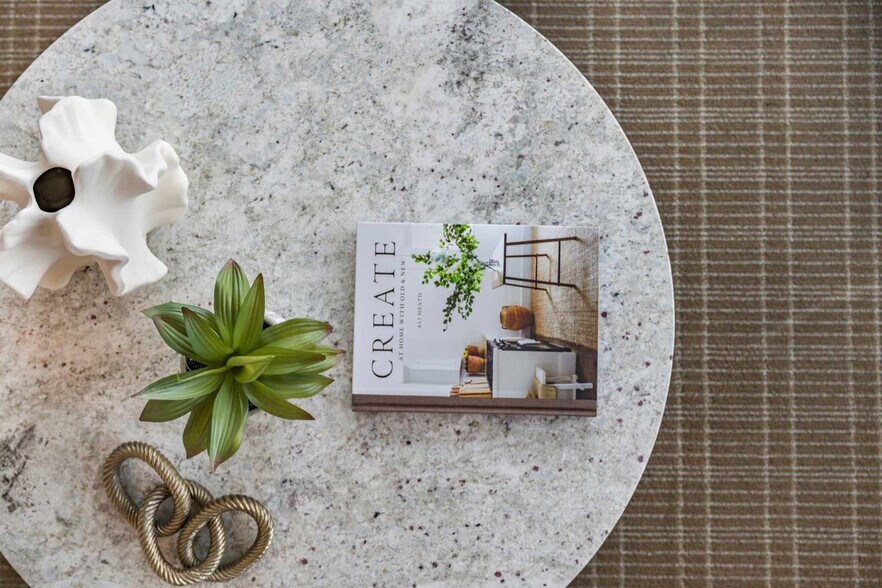 Building Photo - 1391 FL-5