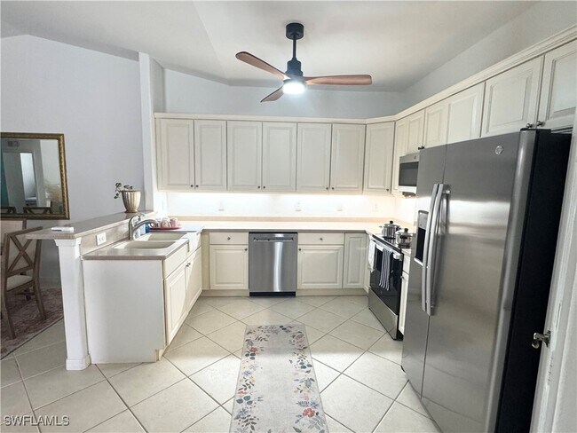 Building Photo - 3975 Recreation Ln