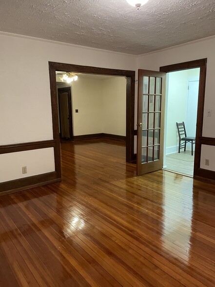 Dining Room - kitchen nook & living room - 340 Highland Ave