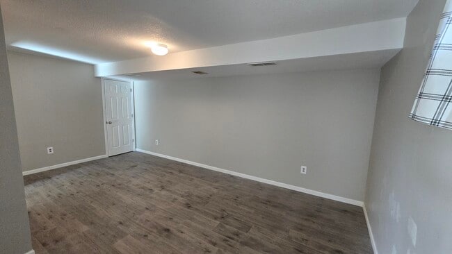 Building Photo - 1457 S Sonora Dr
