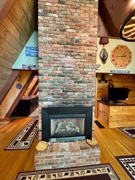 Building Photo - 41 Millers