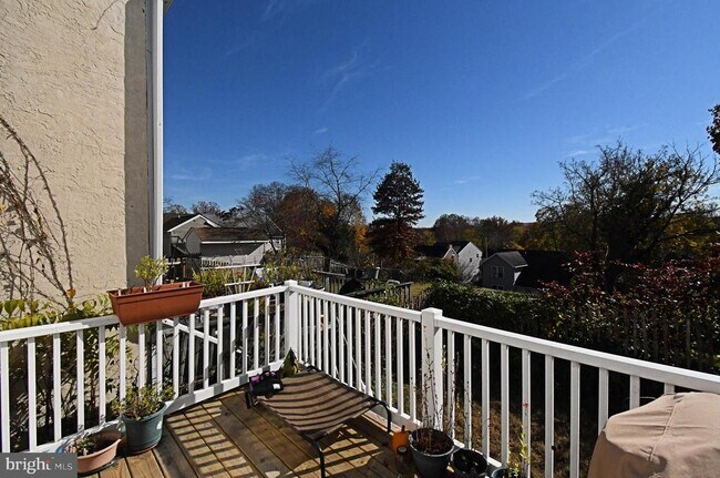 Building Photo - 2 High St