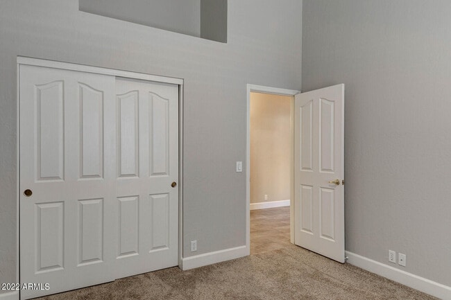 Building Photo - 4418 E Barwick Dr