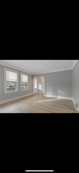 Building Photo - 16168 Princeton St