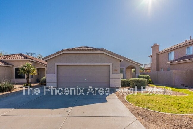 Building Photo - 1261 N Balboa Dr