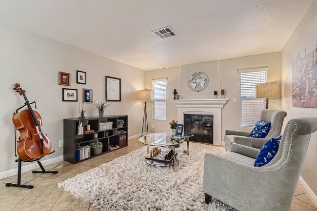 Building Photo - Beautiful 3 bedroom Home Located in the Vibrant City of Las Vegas