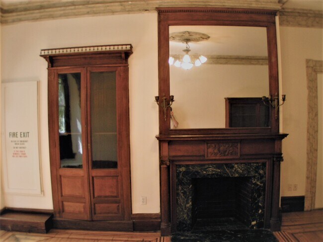 Building Photo - 1401 Madison Ave