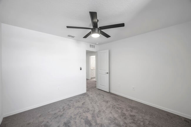 Building Photo - 9304 Bonita Mar Dr
