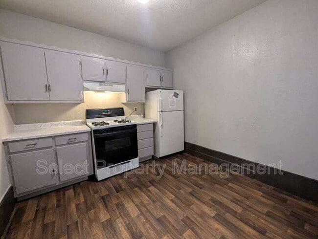 Building Photo - 345 W Williams St