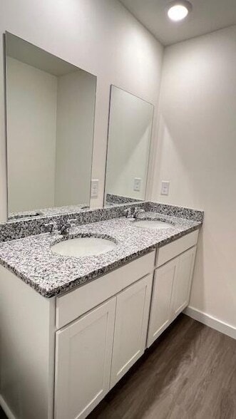 Building Photo - 4234 Belcourt Ln