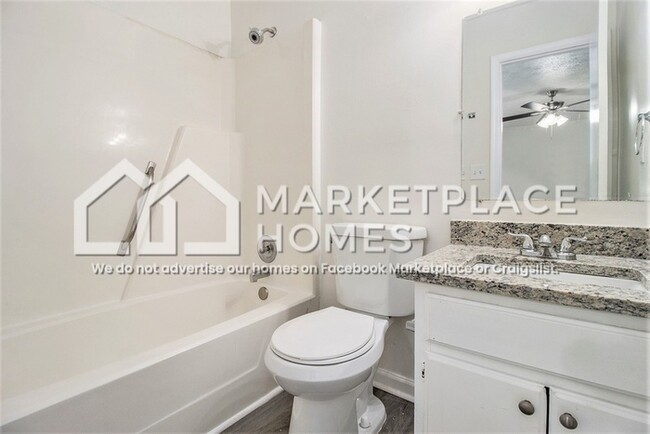 Building Photo - 1145 Mainstreet Valley Dr