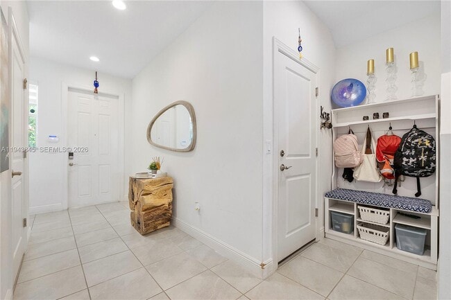 Building Photo - 1827 Sandpiper Pointe Pl