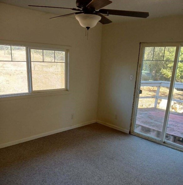 Building Photo - 17501 Tannery Ln