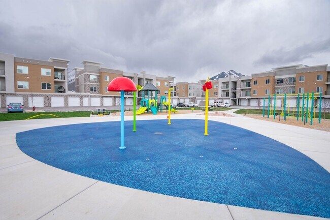 Building Photo - 2308 E 830 S