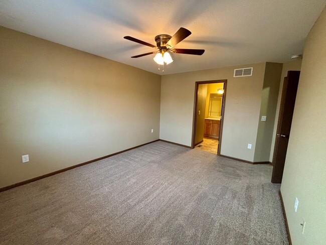 Building Photo - Room to Live, Space to Enjoy – 4 Bed / 2.5 Bath Duplex in East Manhattan