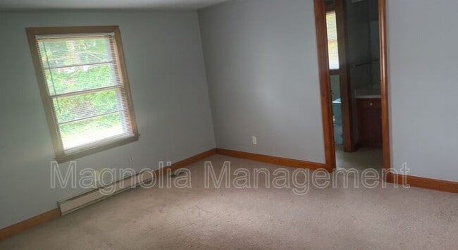 Building Photo - 1935 Raleigh Rd