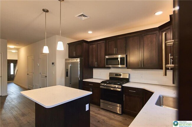 Building Photo - 6653 Stein Way