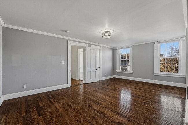 Building Photo - 37 W 34th St.