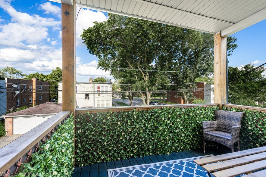 Your own terFully furnished 1 or 2bd, parking, balcony, AC, Laundry race-fully furnished - 9003 Bronx Ave