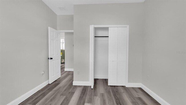 Building Photo - 1901 31st St S