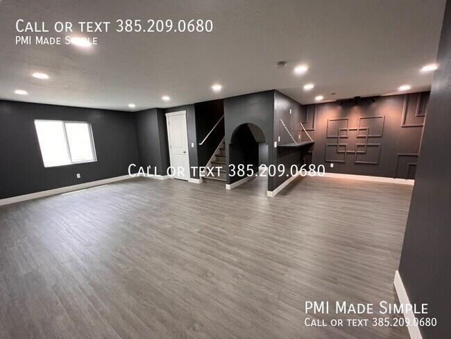 Building Photo - 5077 Arete Way