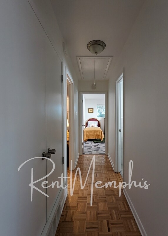 Building Photo - 1609 Forest Ave