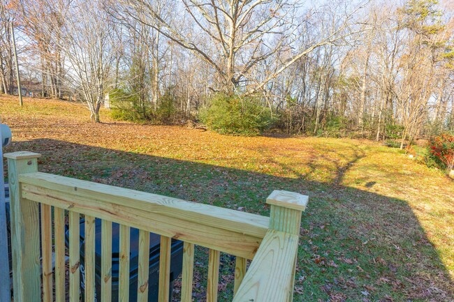 Building Photo - One Level Single Family Home in Madison He...