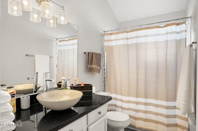 Building Photo - 7328 Corona Del Sol Dr