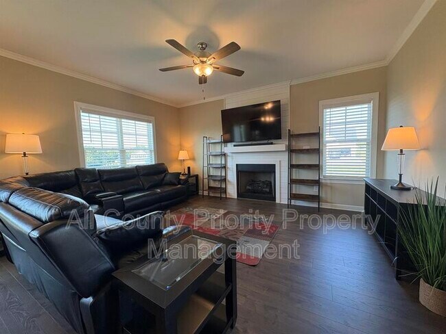 Building Photo - 224 Williamson Pl Dr