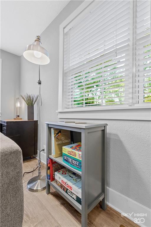 Building Photo - 1305 SE Benton St