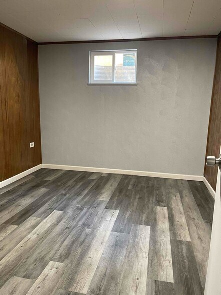 Building Photo - 6568 W Colorado Dr