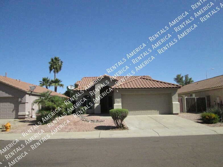Primary Photo - 1332 W Kesler Ln