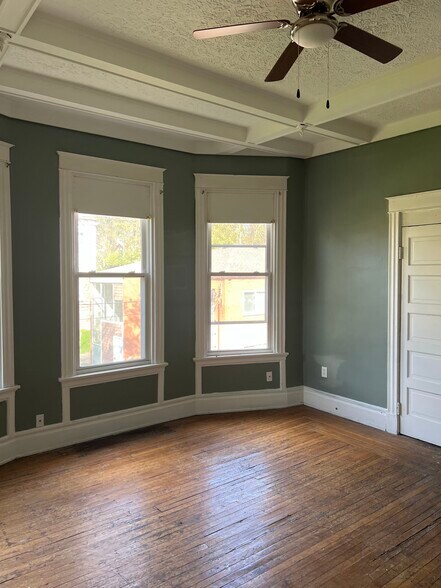 Building Photo - 792 N Fred Shuttlesworth Cir