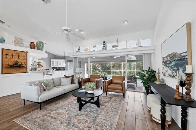 Building Photo - 11 Amberjack Ln