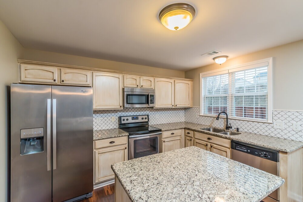 Building Photo - 1719 Eagle Trace Dr