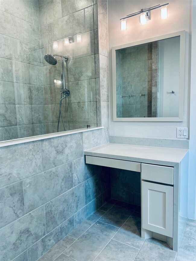 Building Photo - 6 Gentle Branch Pl