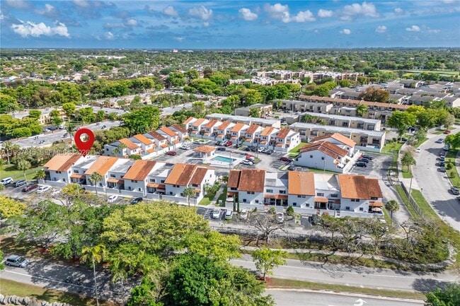 Building Photo - 6211 SW 138th Ct