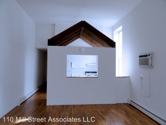 Building Photo - 1 br, 1 bath Apartment - 113 Mill Street