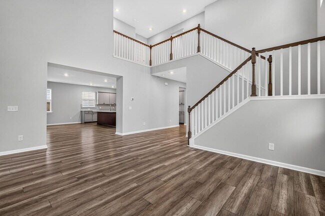 Building Photo - Modern Living in Summerville
