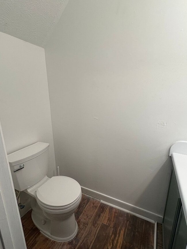 Building Photo - 366 Deputy Ln