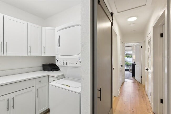 Building Photo - 3131 W Fielder St