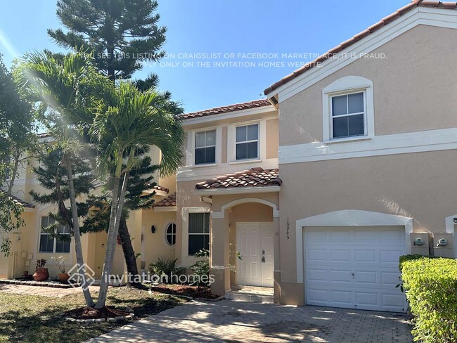 Building Photo - 16945 SW 34th St