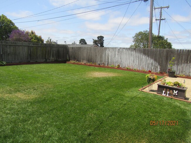 Building Photo - Updated Orcutt Single Story Home W/ RV Access