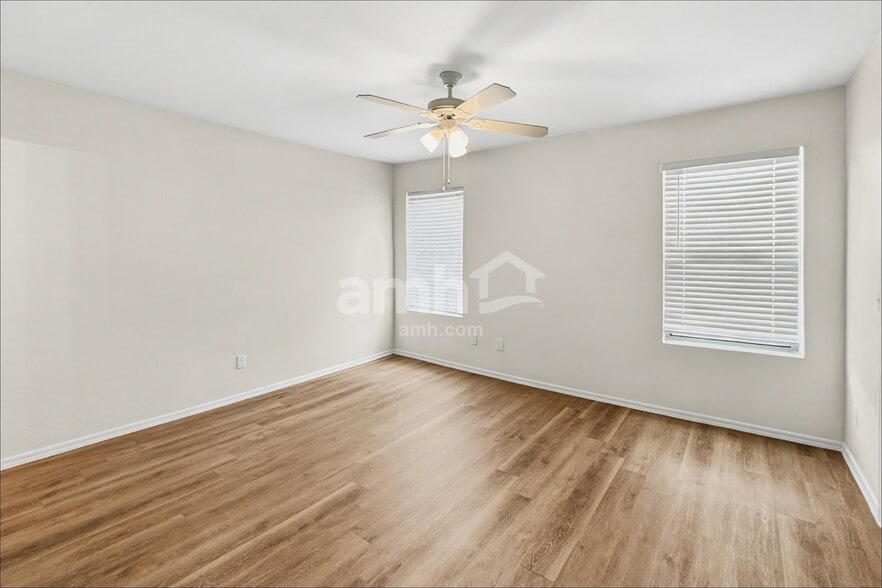 Building Photo - 6159 S Avenue De La Chandelle